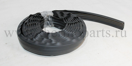 Молдинг правой боковины короткий L-1,6м