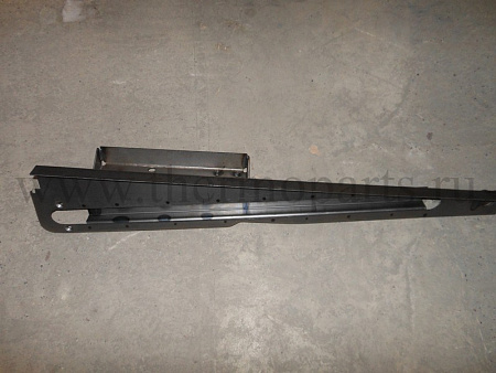 Направляющая пассажирской двери (полозья)