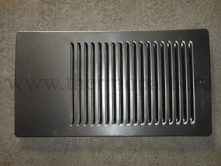 Люк радиатора боковой