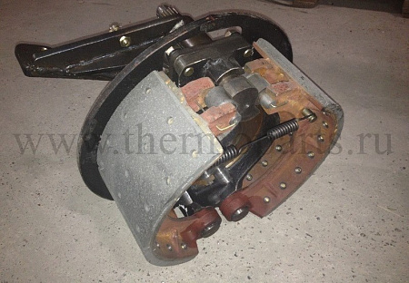 Тормоз передний правый (колодка 160 мм) ПАЗ-320402-05