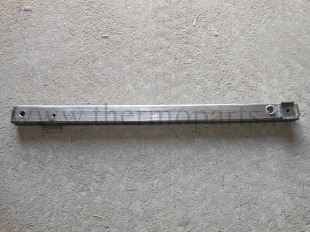 Пояс проема пассажирской двери нижний