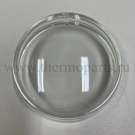 Стекло фары D-90