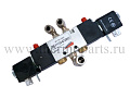 Клапан (распределитель) привода подножки с катушками и фитингами 12В CAMOZZI ПАЗ