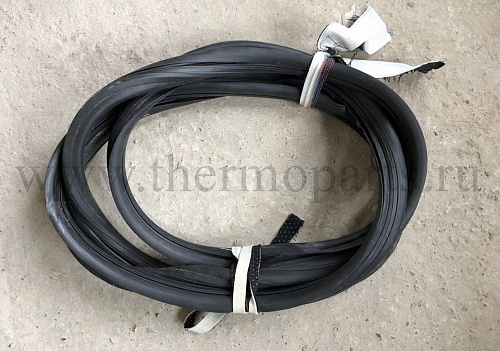 Уплотнитель заднего стекла